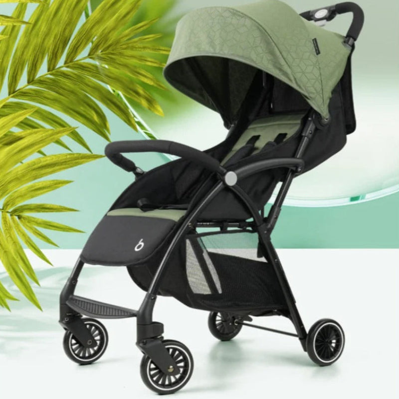 poussette compacte vert militaire