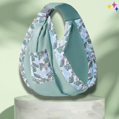 Porte bébé vert bordure florale 